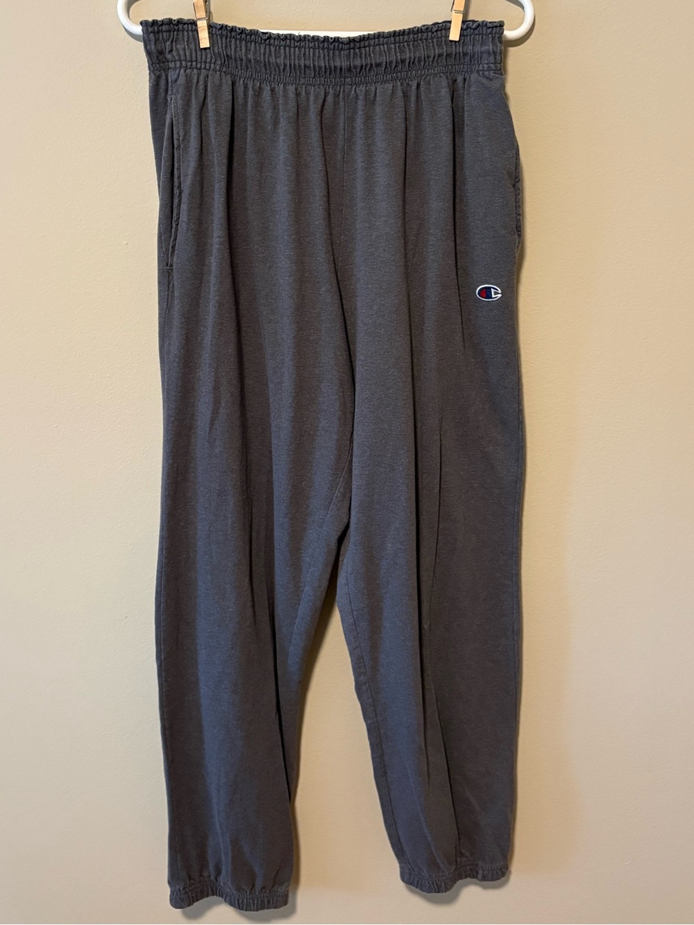 Champion Men’s Vintage Dark Gray Elastic-Waist Joggers